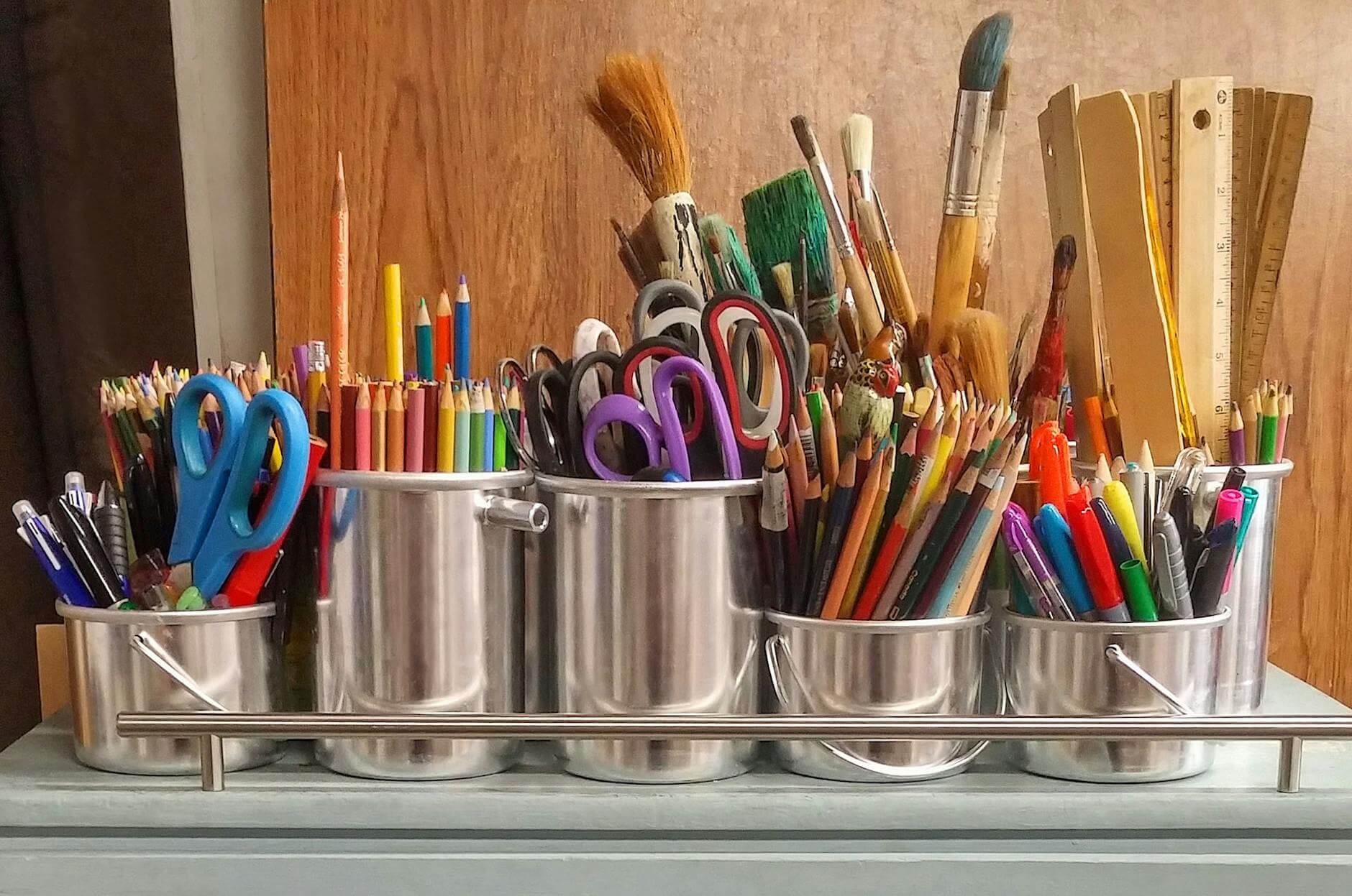 holiday gift guide for artists - art supplies they'll actually use
